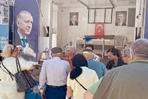 Silivri AK Parti’den Meydanda “AK Nokta” çalışması