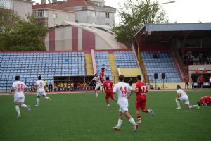 Çorluspor’a Kartal’dan Ağır Darbe: 0-3