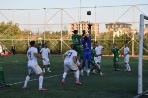 Gol düellosunun galibi Yalova FK oldu: 4-3