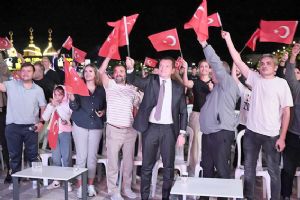 Silivri Sahili’nde 12 Dev Adam coşkusu