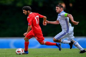 Amatör Milli Futbolcu Onur Geçgel, Selimpaşaspor’a İmza Attı