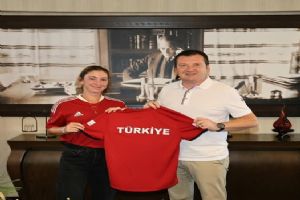 Silivrili İrem Kurt’tan Cumhurbaşkanlığı Kupası Şampiyonluğu