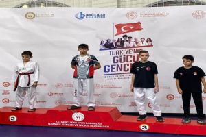 Silivri Ertuğrul Gazi Ortaokulu öğrencisi Emin Kayaklı’dan gurur veren başarı