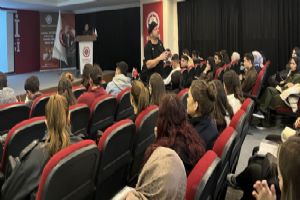 Rumeli Üniversitesi’nde anlamlı etkinlik: “Türkiye Cumhuriyeti’nin Ön Sözü Çanakkale”