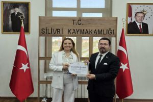 link Silivri okul yöneticilerinden Aylin Aydın’a eTwinning başarısı için Teşekkür Belgesi