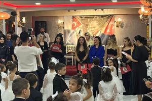 link Silivri Harikalar Diyarı Ve Silivri Müzik Akademi’nden Cumhuriyet Balosu
