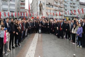 link Silivri CHP İlçe Başkanı Doruk Bulut: 10 Kasım tatil değil, Atatürk’e bağlılık günüdür