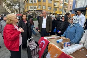 Silivri'de AK Nokta Çalışması Pazartesi Pazarında gerçekleştirildi