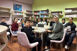 link Silivri Ertuğrul Gazi Ortaokulu öğrencileri kitapların dünyasında birbirine rehber oldu