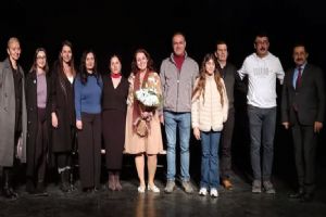 Silivri Eğitim-Sen Temsilciliği “Çatlak” oyununda buluştu