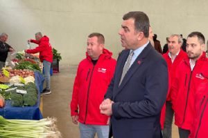 Silivri CHP İlçe Başkanı Doruk Bulut’tan Perşembe Pazarı çıkarması