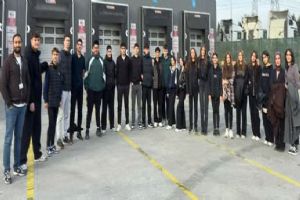 Silivri Necip Sarıbekir Lisesi Öğrencileri Ekol Lojistik’te sahayı yerinde inceledi