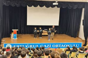 link Silivri Ertuğrul Gazi Ortaokulu Yazar Hasan Topdemir’u ağırladı