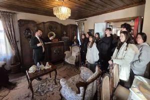 link Silivri Ertuğrul Gazi Ortaokulu Öğrencileri ilçemiz tarihinin izinde