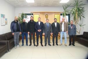 Silivrispor Yönetiminden Başhekim Seylan’a ziyaret