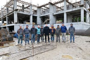 Silivri Belediye Başkanı Balcıoğlu’ndan Kız Öğrenci Yurdu şantiyesine sabah ziyareti