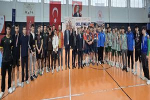 Silivri’de Genç Erkekler Futsal İlçe Müsabakaları tamamlandı