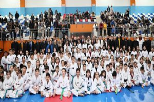 Silivri Tekvando’da yoğun katılımlı kuşak sınavı