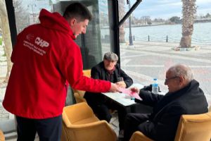 link Silivri CHP Gençlik Kolları’ndan “Kırık Ampul” Çalışması