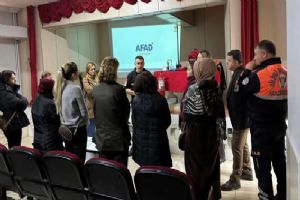 link Silivri Çağrıbey Ortaokulu’nda Velilere Afet Bilinci Semineri