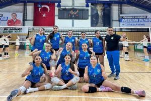 Silivri Ertuğrul Gazi Ortaokulu Sakarya’da Finale yükseldi