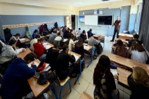 Silivri Ertuğrul Gazi Ortaokulu’nda Yarıyıl Tatili Çalışma Kampı başladı