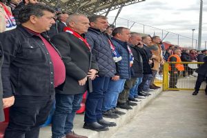 Silivrispor tribünlerde siyasi birlik gösterisi