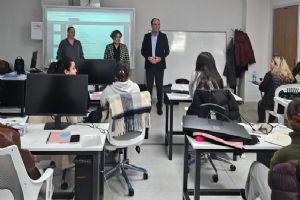 Silivri Halk Eğitim Müdürü Akbal’dan Cem Evi’ndeki kursa ziyaret