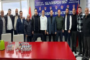 Silivri Şoförler Odası Başkan Adayı Gürkan Ölçer’den Silivrispor’a ziyaret