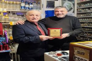 Silivri’de örnek esnafa teşekkür plaketi
