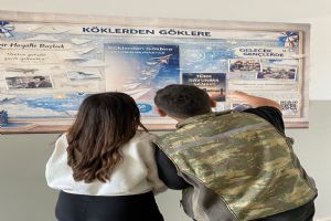 link Silivri Anadolu Lisesi’nde Özdemir Bayraktar anısına anlamlı pano çalışması