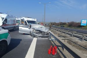 TEM Otoyolu’nda kaza: 2 Yaralı, birinin durumu ağır
