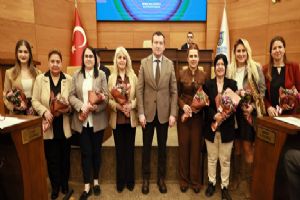 Silivri Belediye Başkanı Balcıoğlu’ndan Kadın Meclis Üyelerine 8 Mart jesti