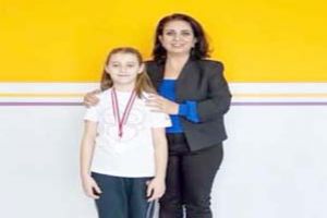 Silivri Odak Koleji Öğrencisi Nehir Bayır, Resim Yarışmasında İlçe Birincisi oldu