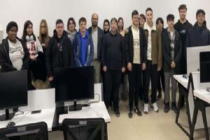 Silivri Prof. Dr. Fuat Sezgin Fen Lisesi Öğrencilerinden Dijital Oyun Tasarımı ziyareti