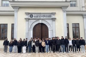 Silivri Tarım Lisesi Öğrencilerinden Kütüphaneler Haftası’nda edebiyat yolculuğu