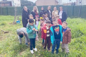 Silivrili minik eller geleceğe kök salıyor