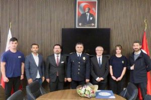 Silivri Emniyet Müdürü Büzkaya'ya Polis Haftası’nda anlamlı ziyaret