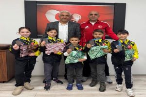 Silivri Nurullah Baldöktü öğrencilerinden tarihi Karate başarısı