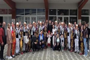 Silivri Ortaokulu Halk Oyunları Ekibi Türkiye 7’ncisi oldu