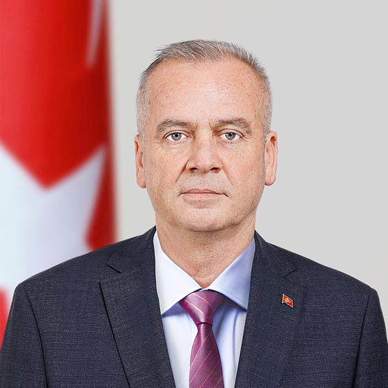 “Silivri Belediyesi’nde müthiş bir yönetim zafiyeti var”