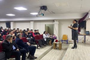 Silivri Fen Lisesi’nde “Sağlıkta Yapay Zekâ” söyleşisi