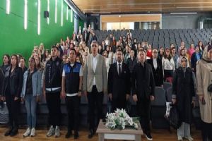 Silivri Okul Aile Birliği Başkanlarına Dijital Bağımlılık Ve Rehberlik Hizmetleri Semineri
