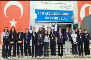 Silivri İBB Abdülezel Paşa İlk ve Ortaokulu’nda başarılı öğrenciler ödüllendirildi