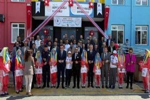 Silivri Büyükkılıçlı Ortaokulu’nda TÜBİTAK 4006 Bilim Fuarı heyecanı