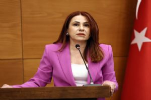 Silivri Belediye Meclisi MHP Grup Başkan Vekili Sultan Aşkın: Beceriksizlikle ihanet arasında kıldan ince bir çizgi vardır