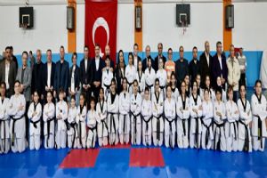 Silivri Taekwondo Kulübü’nde Kuşak Terfi heyecanı