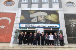 Silivri Ertuğrul Gazi Ortaokulu öğrencilerinden akademik ve sportif başarı
