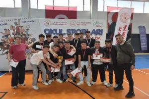 Şerife Baldöktü Lisesi futbolda Silivri Şampiyonu oldu