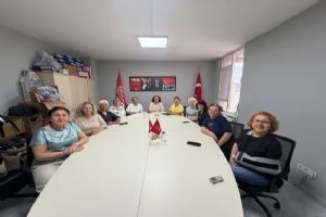 Silivri CHP Kadın Kolları’ndan Özgür Özel’e destek mesajı